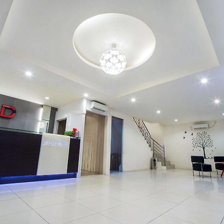 Dju Dju Hotel Batam Экстерьер фото