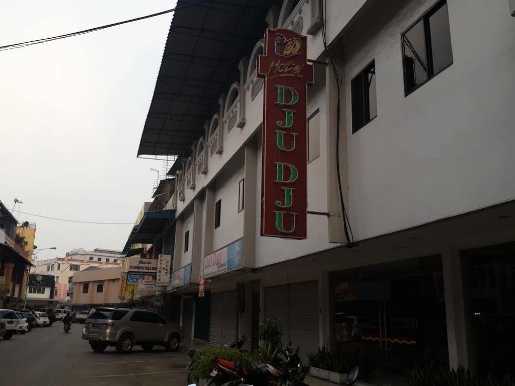 Dju Dju Hotel Batam Экстерьер фото